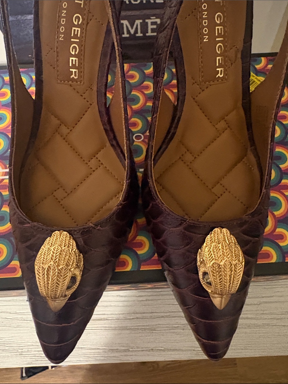 Kurt Geiger Burgundy BELGRAVIA Quilted Slingback Heels with Gold Emblem US7.5 - Picture 5 of 6